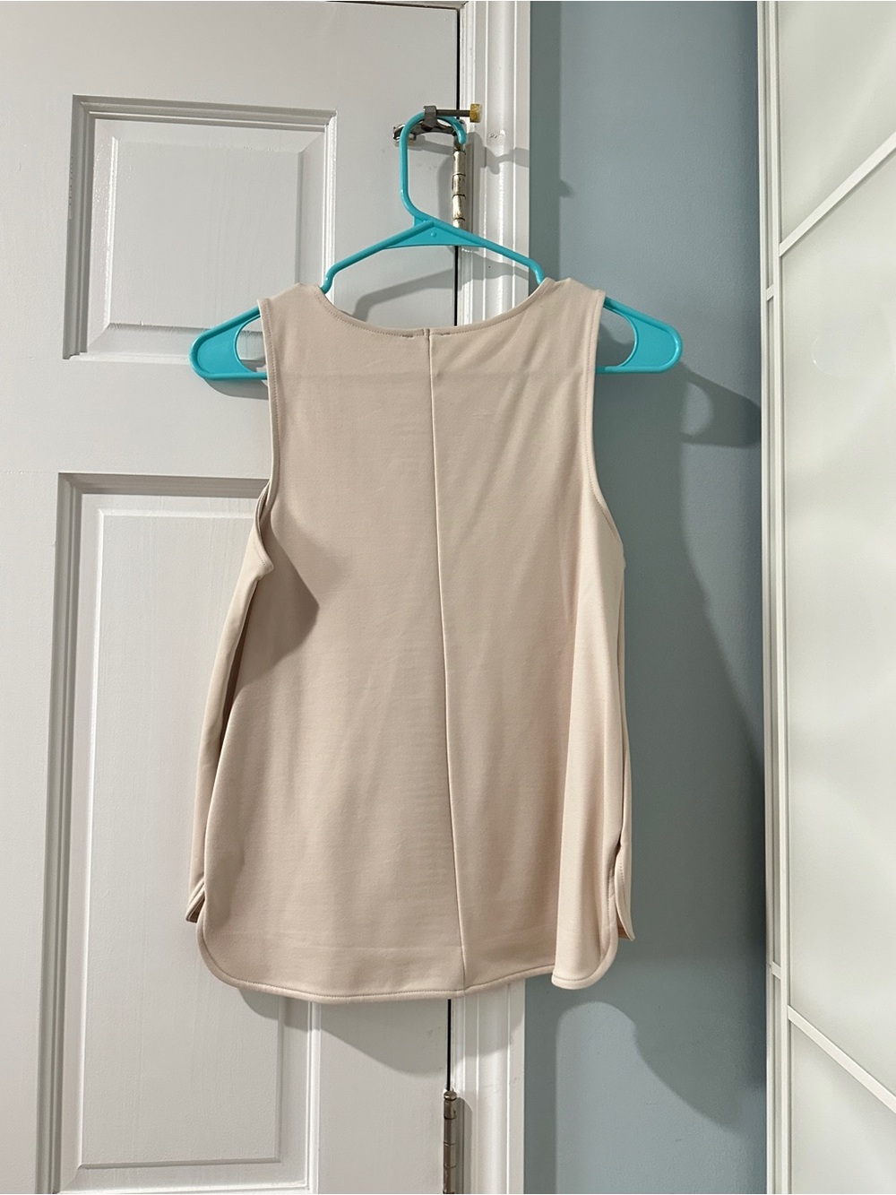 Express Cream Sleeveless Tank Top